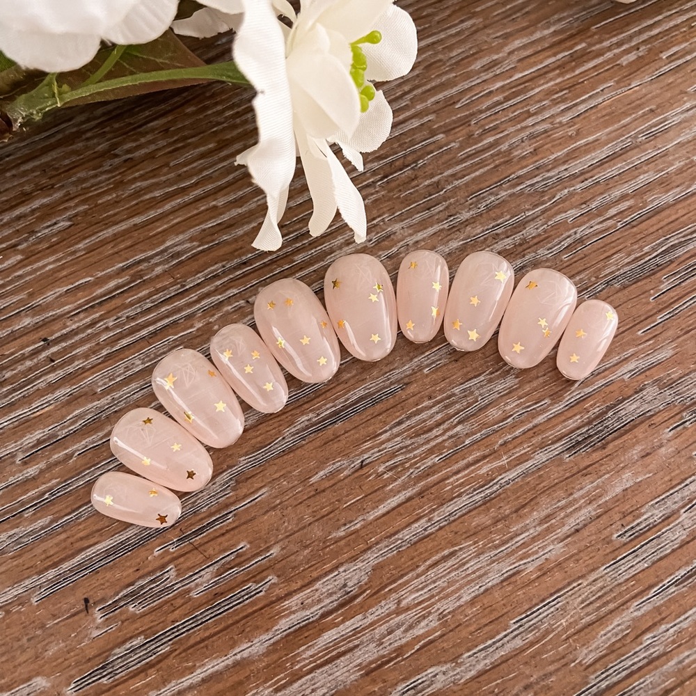 Star Press-On Nails